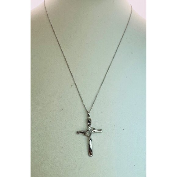 Estate Sterling Silver 925 Cross Necklace w/ Diamond Accents 18” Chain 2.0g - Picture 3 of 12